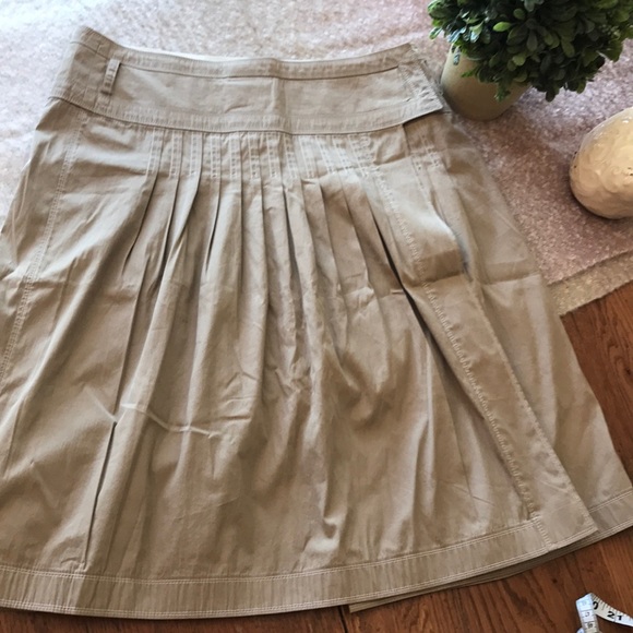 Jil Sander Dresses & Skirts - Jil Sander pleated shirt size 38